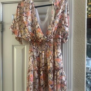 Source Unknown Floral Backless V-Neck Maxi Dress — Peach, Cream & Brown